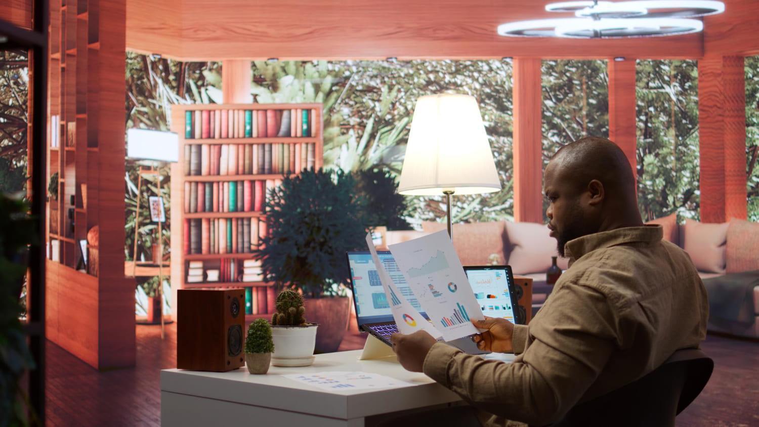 Structured Pages for Operational Context & History